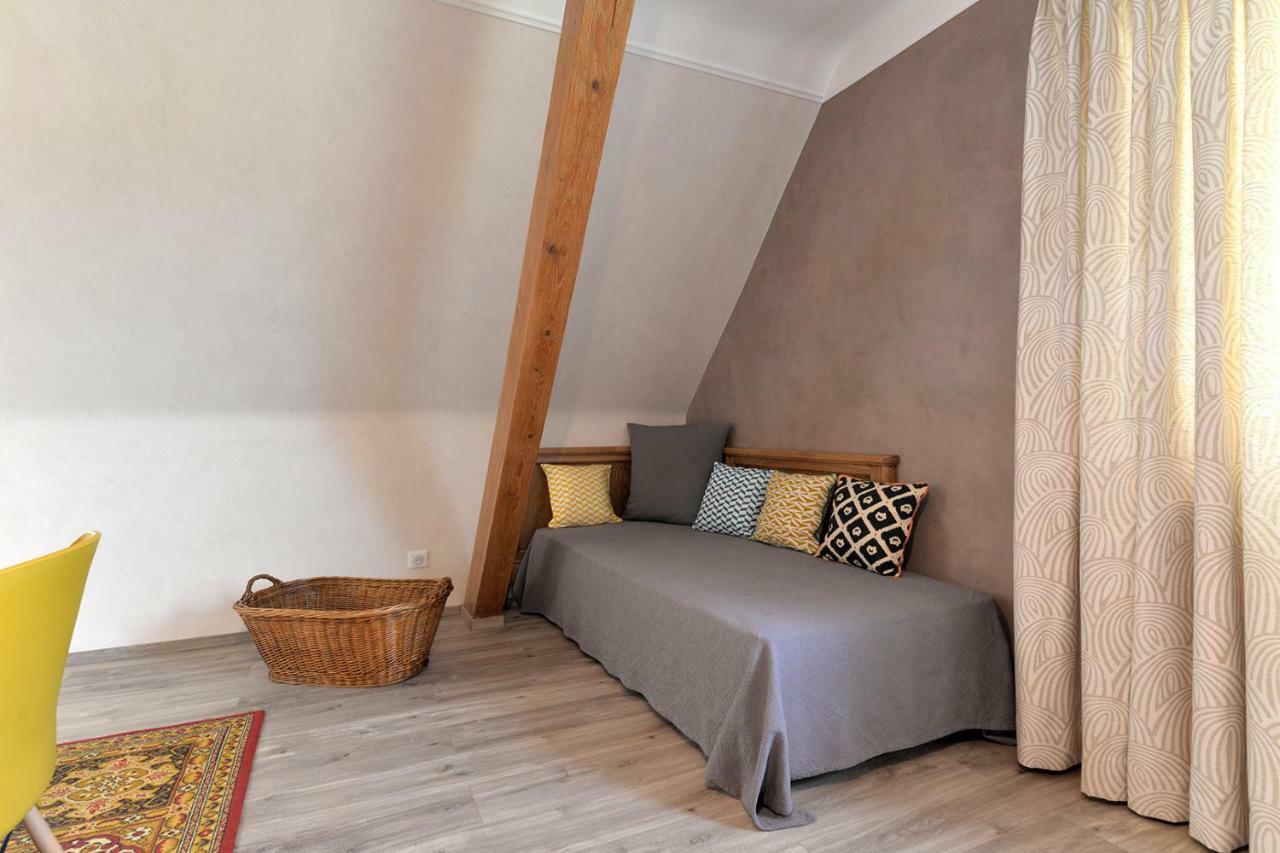 Gite Aux Deux Clochers Zimmersheim Esterno foto