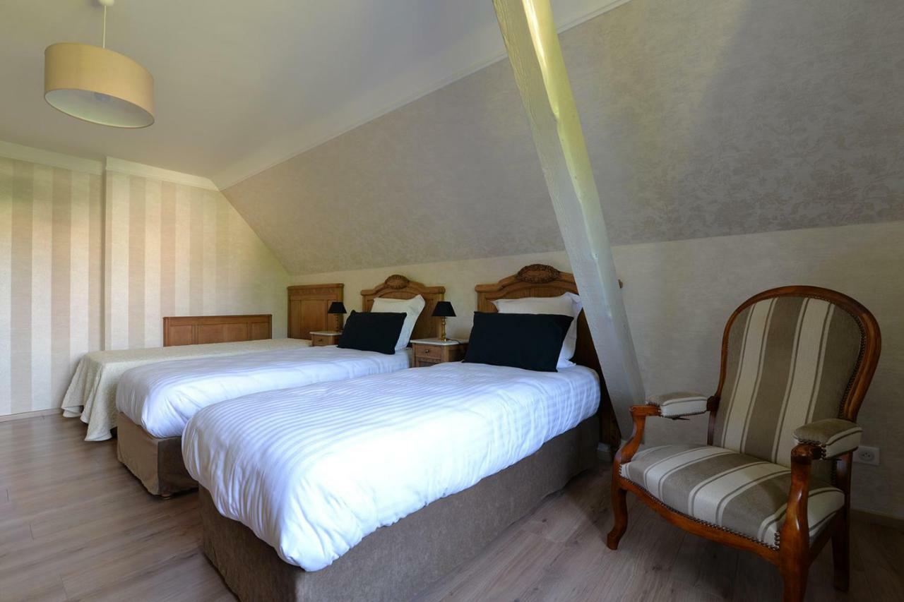 Gite Aux Deux Clochers Zimmersheim Esterno foto